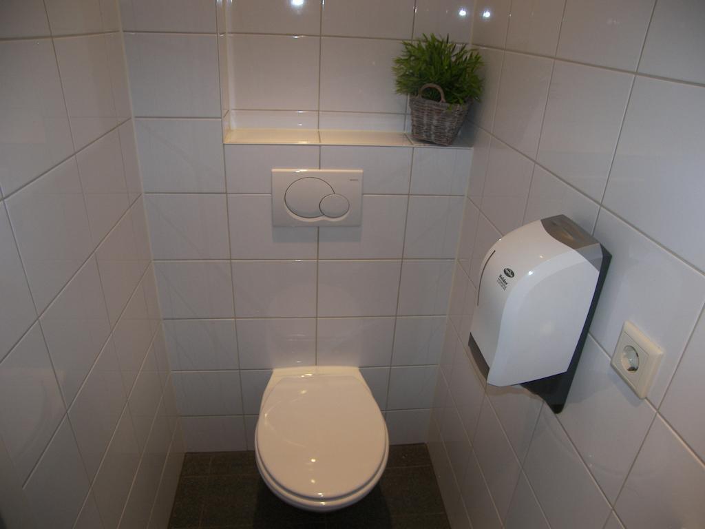 Hotel De Markt Valkenswaard Bagian luar foto